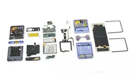 iFixit beoordeelt de repareerbaarheid van de Samsung Galaxy Flip7 met een C