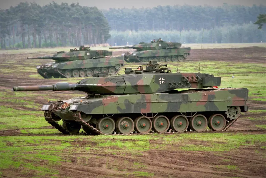 Door Spanje overgedragen Leopard 2 tanks zijn op weg naar Oekraïne - ze komen over zes dagen aan