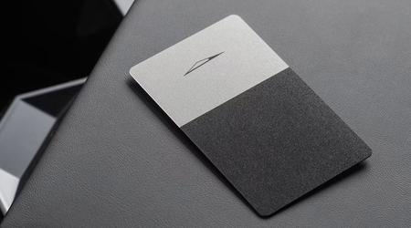 Tesla heeft een nieuw accessoire onthuld voor de Cybertruck - een metalen sleutelkaart van $60