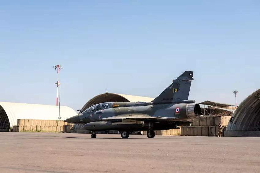 Frans gevechtsvliegtuig bereidt vertrek uit Tsjaad voor