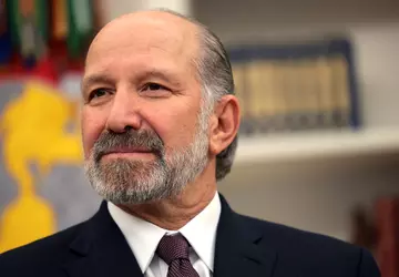 20 experts eisen stop verkoop van ...