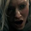 Resident Evil 9 gameplay: Grace verkent een verlaten huis
