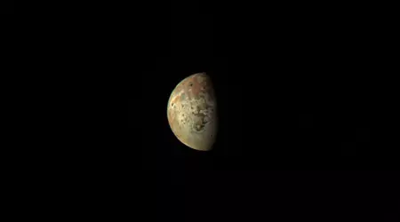 NASA's Juno interplanetair station zal vandaag een recordnadering maken naar het meest vulkanisch actieve lichaam van het zonnestelsel.