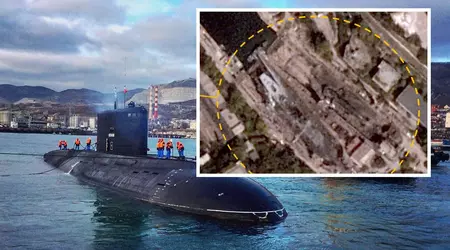 Rostov-on-Don onderzeeër heeft verwoestende schade opgelopen door Storm Shadow raketten - Rusland zou zijn eerste onderzeeër sinds de Tweede Wereldoorlog kunnen verliezen