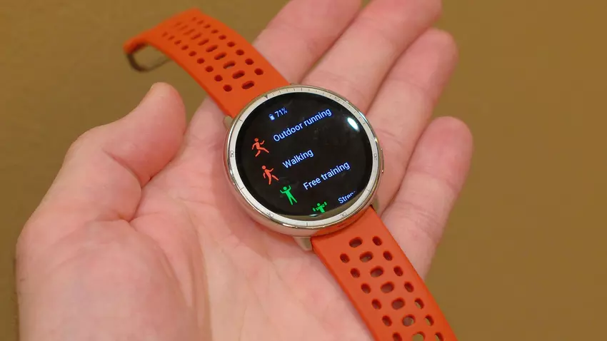 Amazfit Active 2 (Rond) heeft een update ontvangen met een fix voor krachttraining