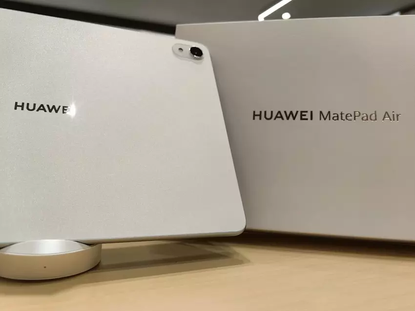 144Hz beeldscherm, Snapdragon 888 chip en hoofdcamera met LED flitser: Huawei MatePad Air specificaties en foto's zijn online opgedoken.