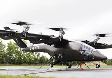 De VX4-luchttaxi van Vertical Aerospace heeft ...
