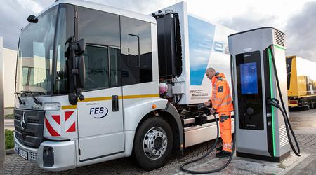 Mercedes-Benz is begonnen met het gebruik van gereviseerde accu's in elektrische vrachtwagens