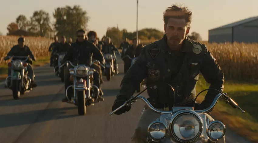 Misdaaddrama 'The Bikeriders' met Tom Hardy en Austin Butler heeft een nieuw thuis gevonden nadat Disney het project liet vallen: Focus Features heeft de wereldwijde distributierechten