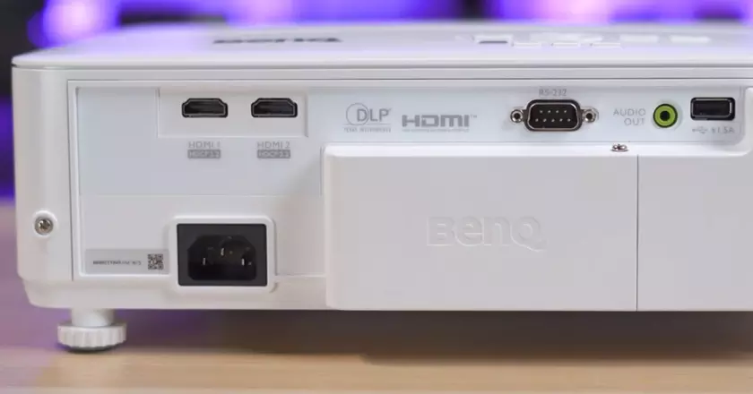 BenQ TK700STi 4K beste projector voor skytrak