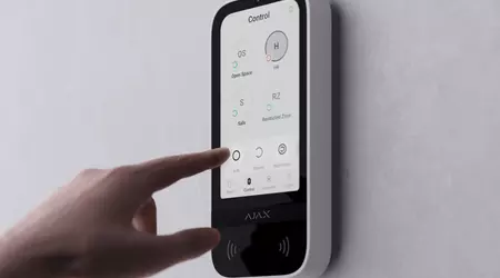 KeyPad TouchScreen Jeweller: draadloos toetsenbord met aanraakscherm voor bediening van het Ajax-systeem