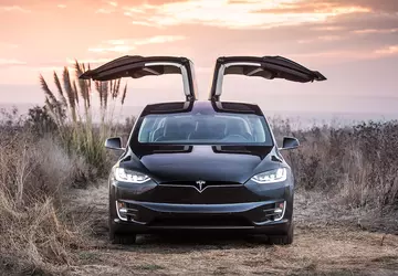 Accu's in Tesla Model X en ...