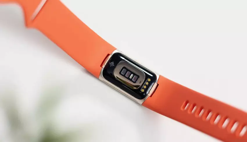 Fitbit Charge 6 gebruiksvriendelijke fitness tracker