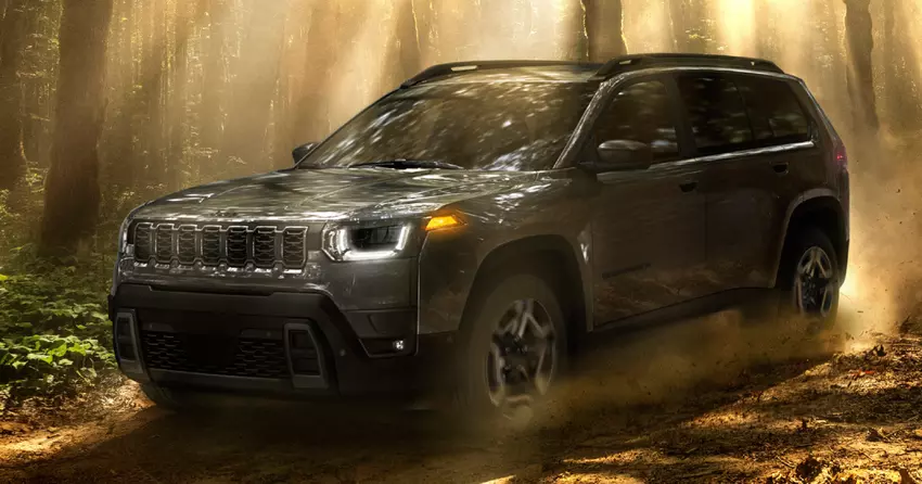 Nieuwe Jeep Cherokee onthuld in teasers voor officiële première