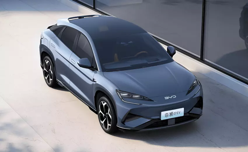 Tesla Model Y concurrent: BYD heeft de Sea Lion 07 onthuld met een bereik tot 610 kilometer en een prijs vanaf $26.000