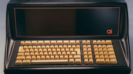 Schoonmaakbedrijf vond per ongeluk 2 van 's werelds eerste 50 jaar oude desktop computers tijdens het schoonmaken van het huis