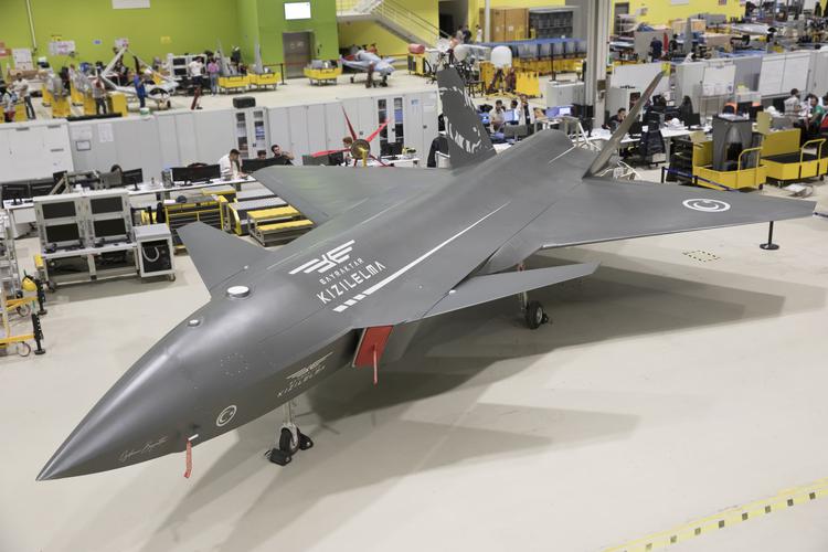 Turkse UAV Kızılelma met Oekraïense motor ...