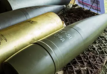 Rusland ontvangt tot 6 miljoen artilleriegranaten ...