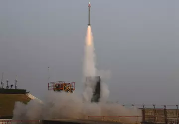 India bouwt zijn eigen luchtverdedigingssysteem dat ...