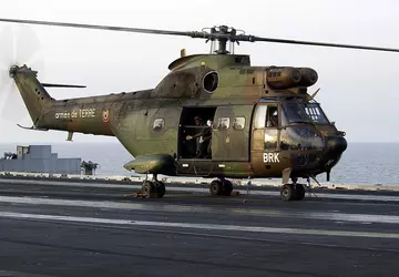 Portugal levert acht SA-330 Puma helikopters ...