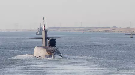Een Amerikaanse Ohio-klasse nucleair aangedreven onderzeeër met 154 Tomahawk kruisraketten met een bereik tot 2.500 kilometer is aangekomen in het Midden-Oosten.