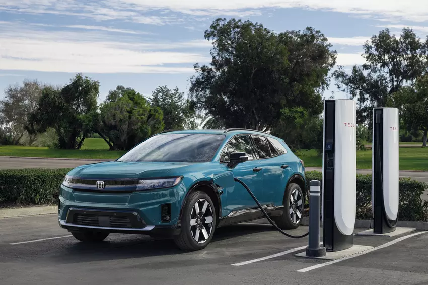 De Honda Prologue en Acura ZDX kregen toegang tot de Tesla Supercharger via de NACS-CCS-adapter