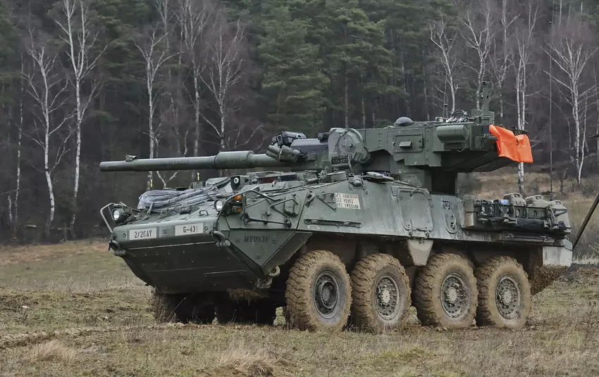 VS kondigt nieuw militair hulppakket voor Oekraïne aan: Bradley, Stryker, Stinger MANPADS, Javelin en 155mm munitie 