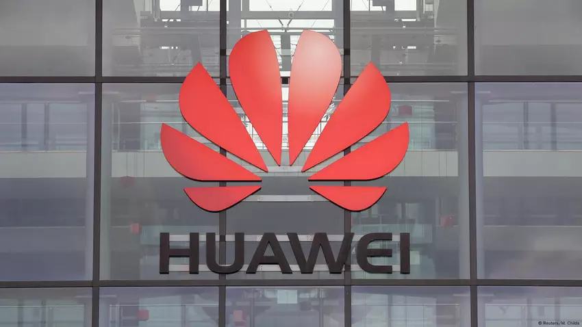Huiszoekingen en arrestaties bij Huawei: Belgische politie onderzoekt corruptie en witwaspraktijken in bedrijfskantoren