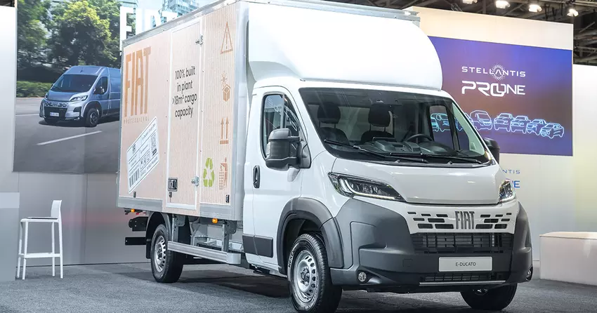 Fiat E-Ducato: de elektrische bestelwagen met een 110 kWh batterij rolt van de band in Italië