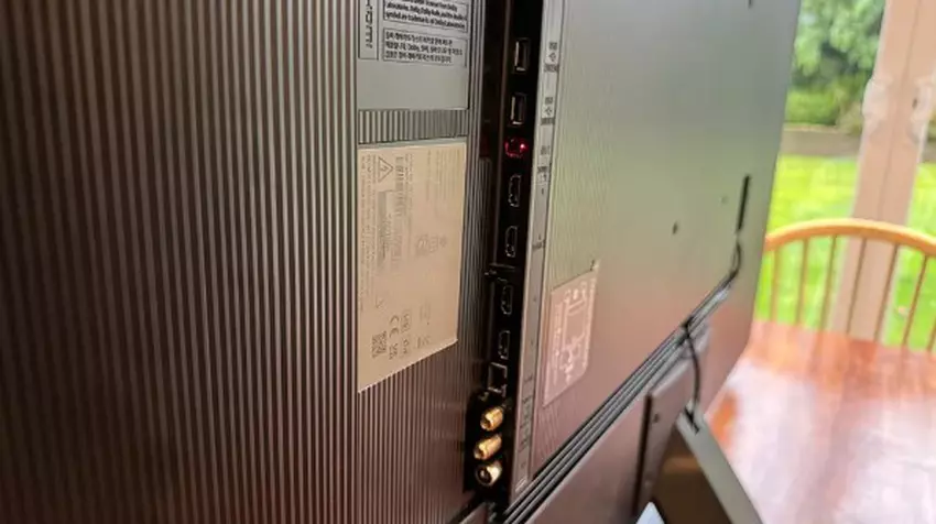 Samsung Q80D of Samsung Q70D