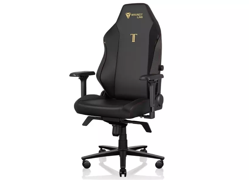 Secretlab TITAN Evo Series pro gaming stoel setup