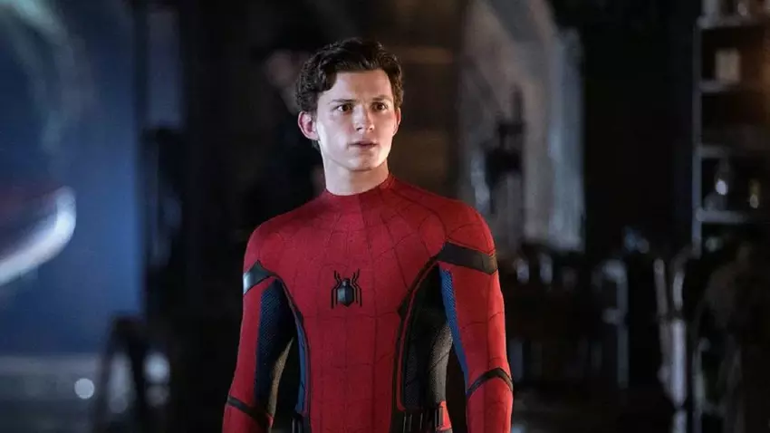 Tom Holland zegt dat hij alleen een rol wil spelen in een vierde 'Spider-Man' deel 'als het de moeite waard is'.