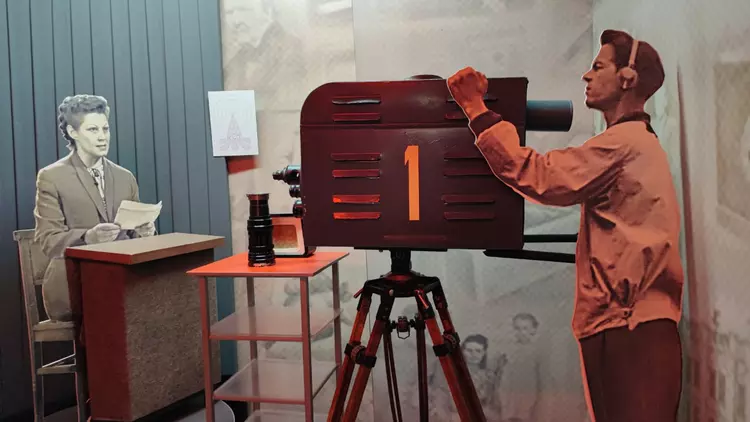 Televisieapparatuur uit een vervlogen tijdperk: een ...