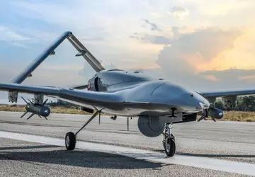 Roemenië bestelt drie 18-drone Bayraktar TB2 ...