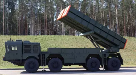 Wit-Rusland heeft Polonez-M meervoudige raketwerpers ontvangen, die raketten met een bereik tot 300 kilometer en kernkoppen kunnen gebruiken.