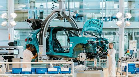 VW verlaagt salaris managers met 10 procent gedurende twee jaar