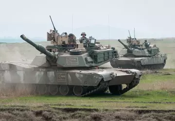 Taiwan heeft 108 M1A2T Abrams tanks ...