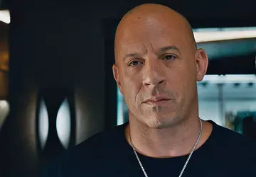 Zach Dean schrijft naar verluidt het ...