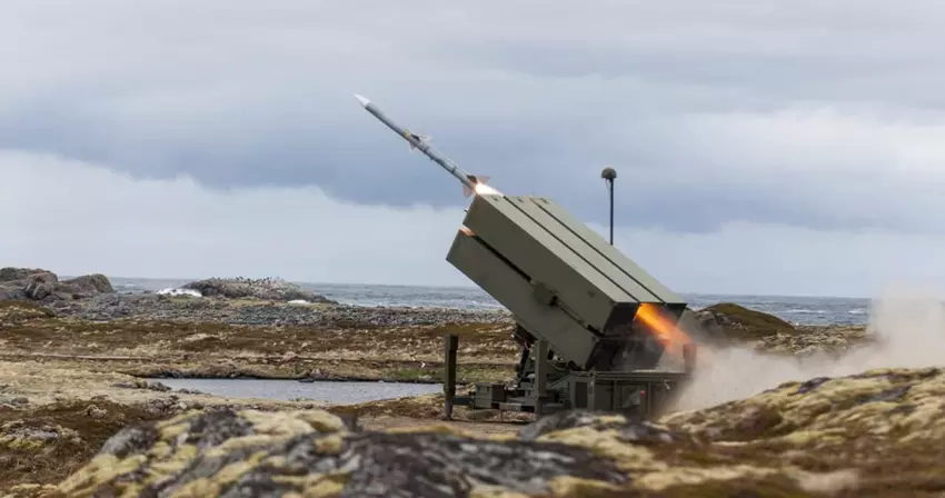 Litouwen draagt twee draagraketten voor het NASAMS grond-luchtraketsysteem over aan Oekraïne