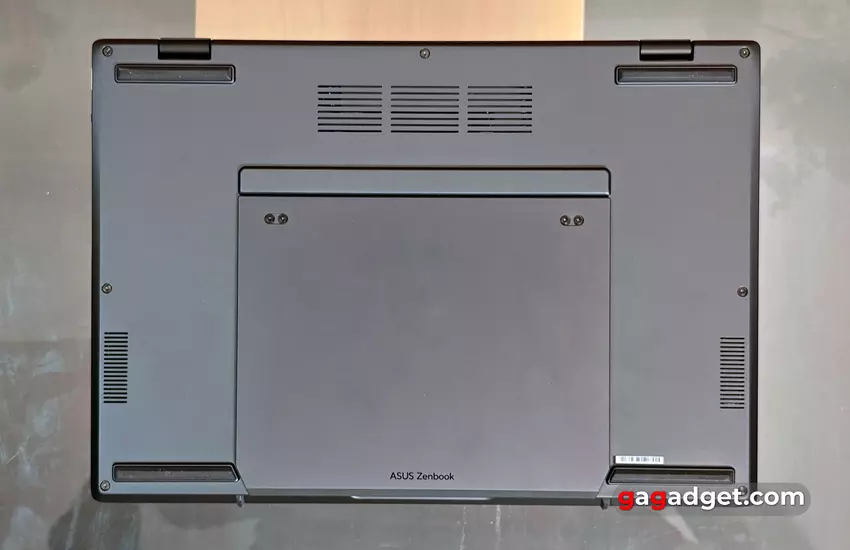 ASUS Zenbook DUO (2024) UX8406 review