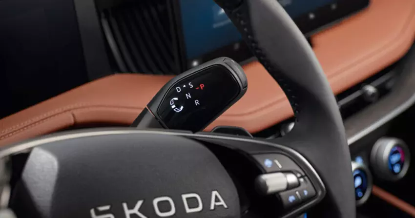 Škoda Superb transmissiekeuzeschakelaar - nieuwe stijl en technologie