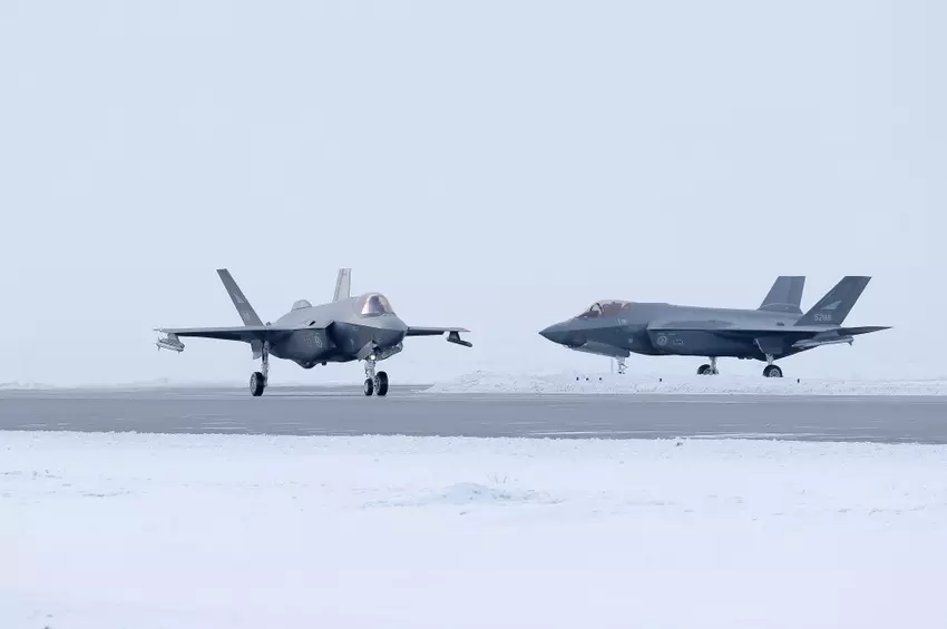 Noorwegen draagt 7 miljoen dollar bij aan de opleiding van technici voor F-35 Lightning II gevechtsvliegtuigen van de vijfde generatie.