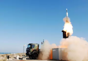 Europees bedrijf MBDA wil raketproductie verdubbelen ...