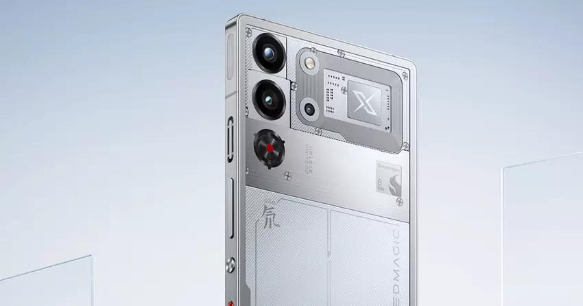 Snapdragon 8 Elite, liquid metal koeling en 7.050 mAh batterij: REDMAGIC 10 Pro weet hoe hij gamers moet plezieren