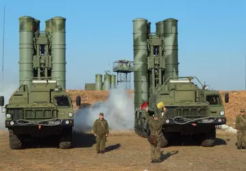 Oekraïense verdedigingstroepen hebben een Russische strategische ...