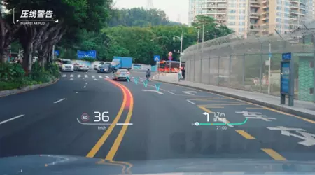Huawei onthult een nieuw Head-Up Display met augmented reality voor auto's