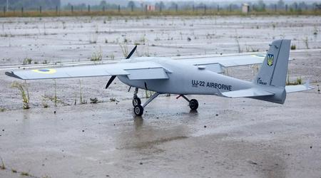 Oekraïense UJ-22 luchtlandingsdrones hebben mogelijk een Russische vliegtuigfabriek aangevallen waar Kh-59 anti-scheepsraketten met een lanceerbereik tot 290 km worden geproduceerd.