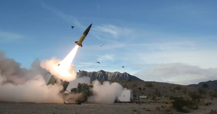 De VS draagt geen ATACMS over aan Oekraïne vanwege zorgen over een tekort aan tactische ballistische raketten met een bereik tot 300 kilometer in geval van oorlog met China.