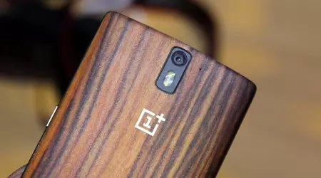 Insider: OnePlus 12 zou een speciale versie kunnen krijgen met een houten achterpaneel zoals de OnePlus One en OnePlus 2