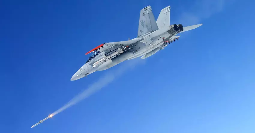 Raytheon heeft de productie van AIM-120 AMRAAM-raketten gemaximaliseerd voor leveringen aan Oekraïne en om voorraden aan te vullen.